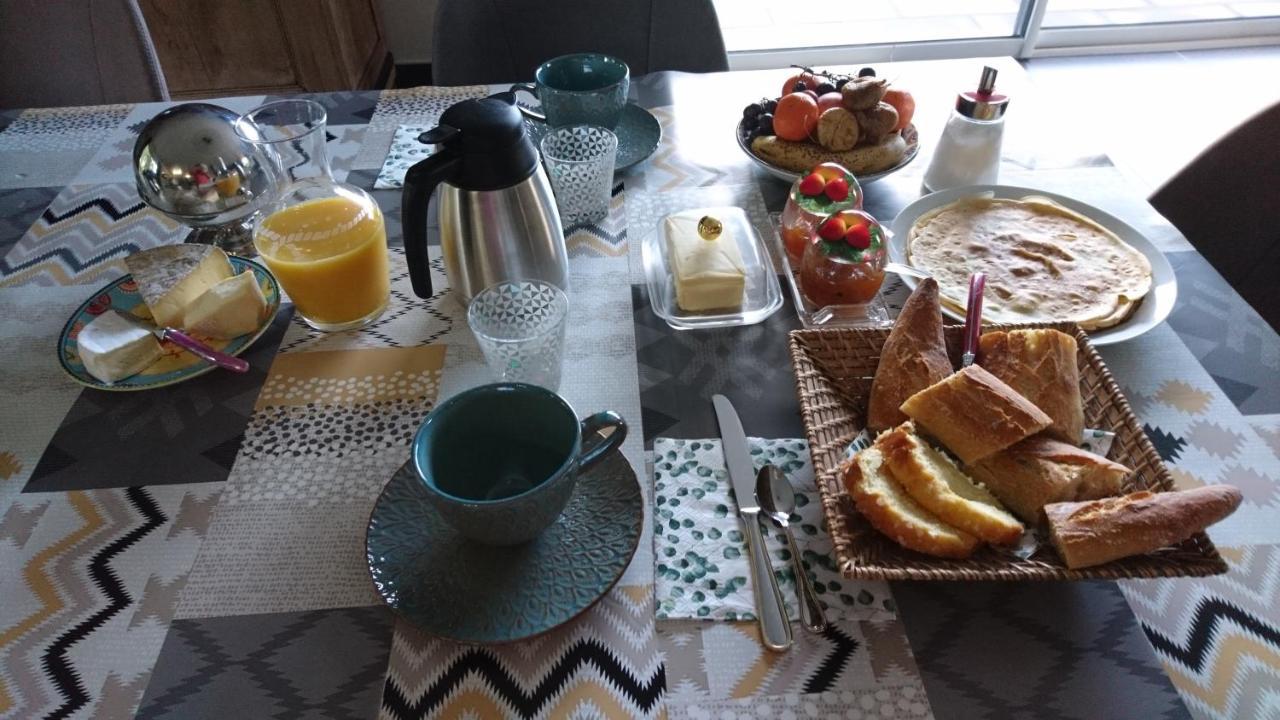 Bed and Breakfast La Zénitude Chamarandes Esterno foto