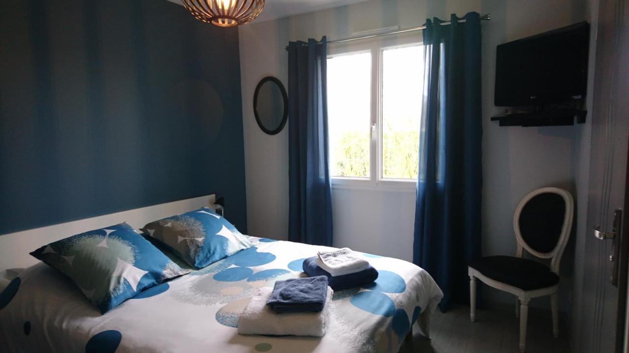 Bed and Breakfast La Zénitude Chamarandes Esterno foto